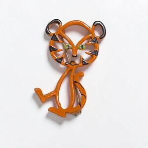 Vintage 60's 70's Cute Tiger Striped Face Metal Brooch Pin